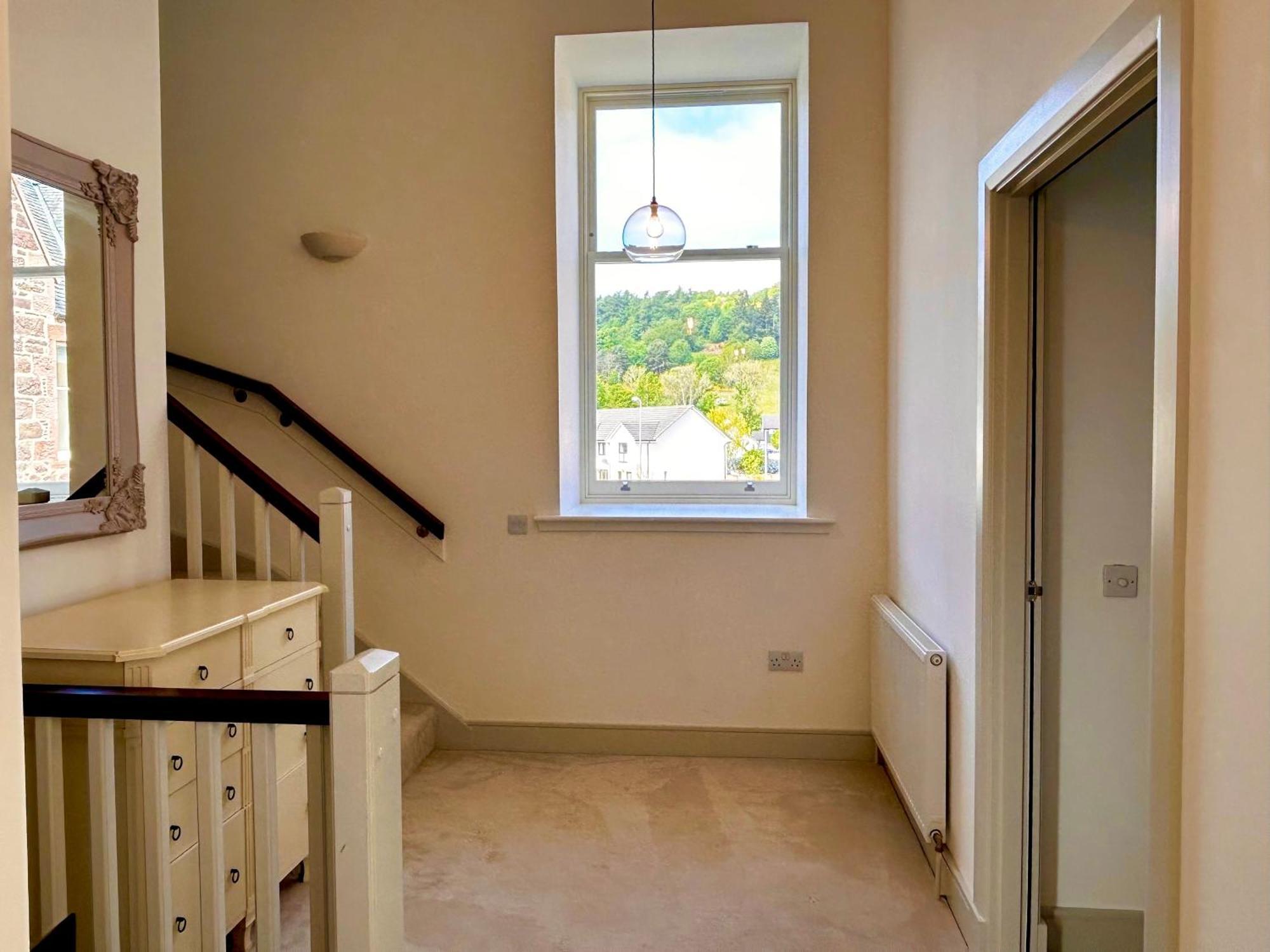 Apartment Great Glen Town House, 5 Minute Drive From Town Centre *